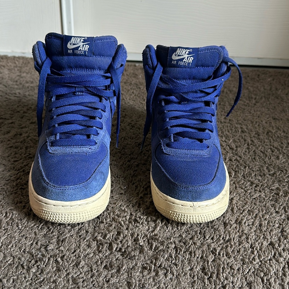 Dark blue Nike Youth Air Force 1